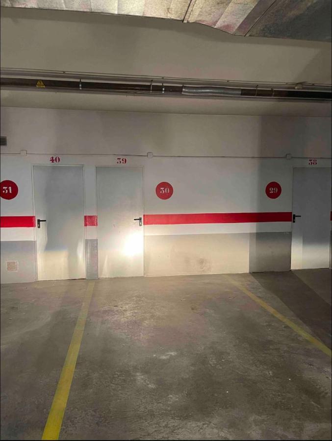 El Atico Nuevo En El Centro Con Ascensor, Garaje, Aire Acondicionado Y Wifi Apartment บีเอสกัส ภายนอก รูปภาพ