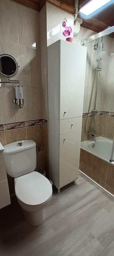 El Atico Nuevo En El Centro Con Ascensor, Garaje, Aire Acondicionado Y Wifi Apartment บีเอสกัส ภายนอก รูปภาพ