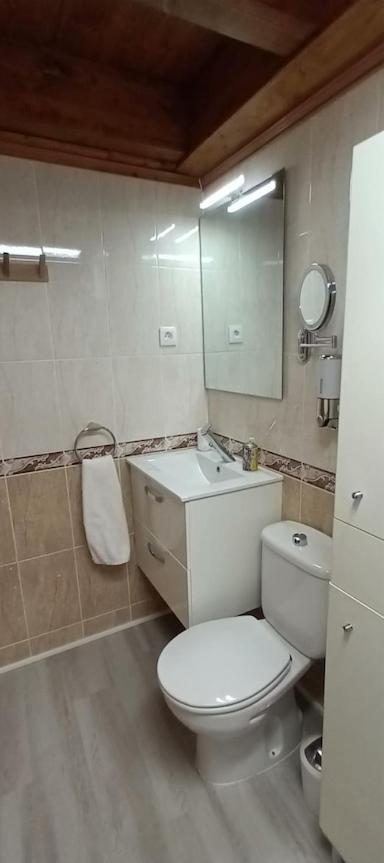 El Atico Nuevo En El Centro Con Ascensor, Garaje, Aire Acondicionado Y Wifi Apartment บีเอสกัส ภายนอก รูปภาพ